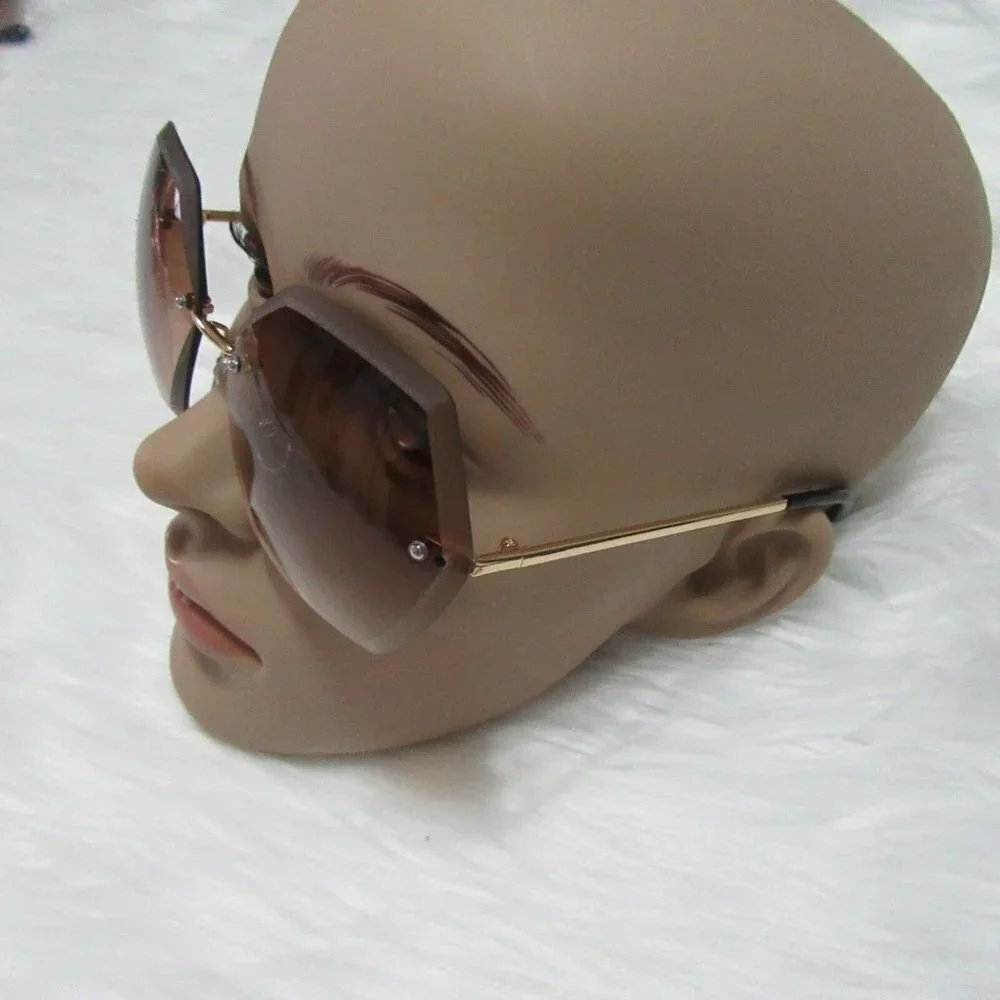 N/A brown rimless